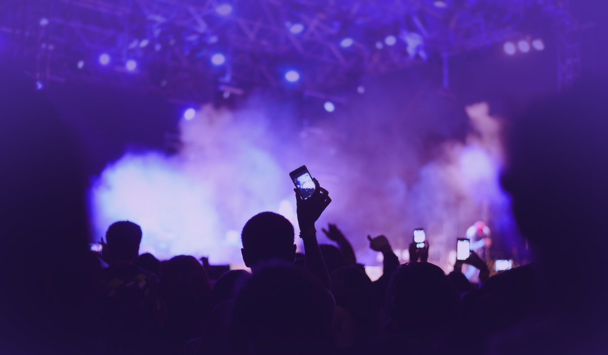 half banner